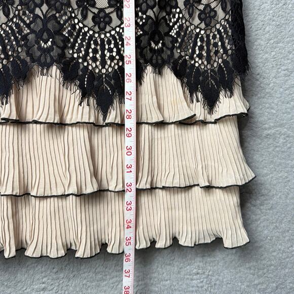 Frank Lyman Knee-Length Dress Lace Overlay Black Cream SZ 4 Luxury LBD Designer - Picture 7 of 9